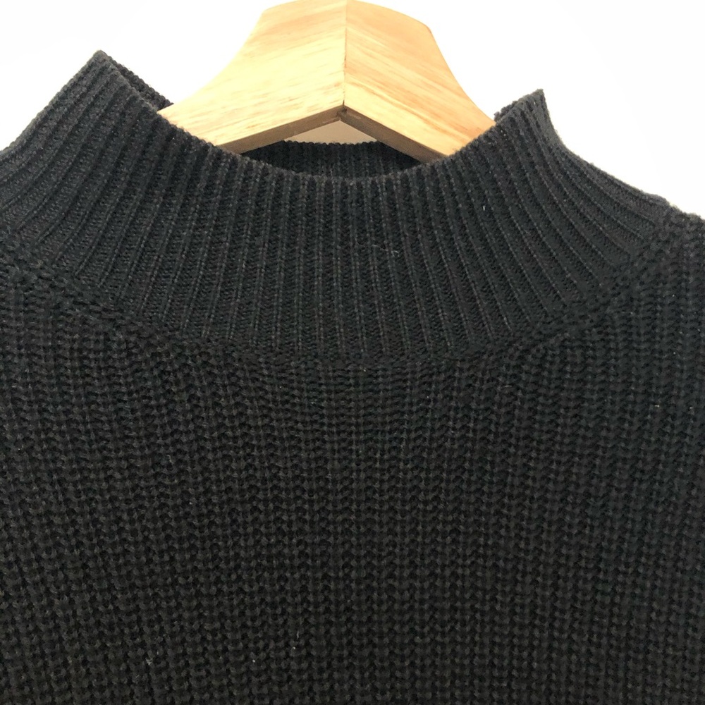 H&M sweater